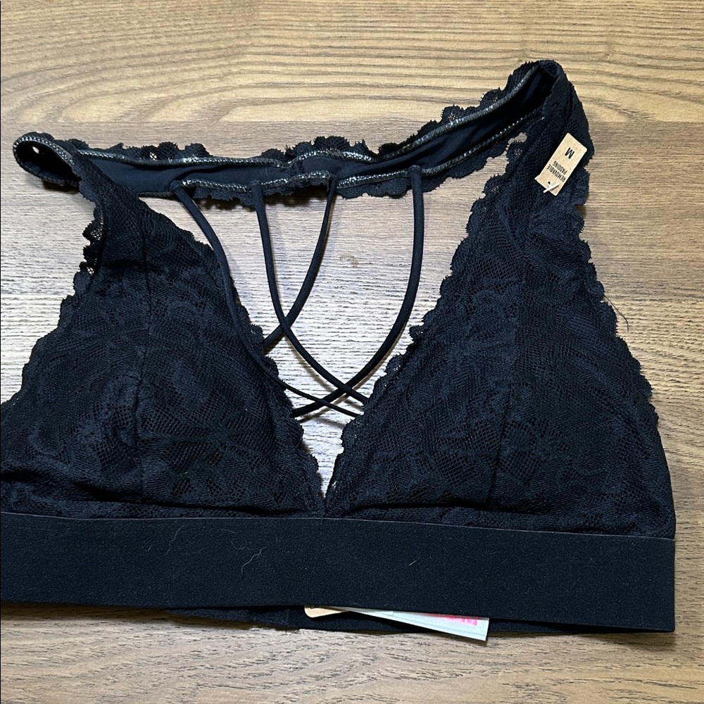 PINK Victoria's Secret Black Lace Strappy‎ Bralette